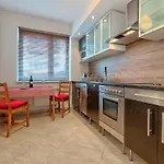 Gdansk Rogalinska Apt - Parking, Balcony&Workspace - By Rentujemy